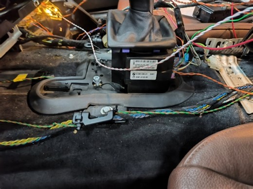 E87 lci 移植8速变速箱