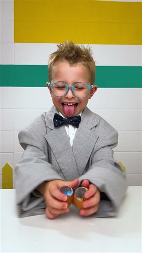 Chill Out with Fun Egg Crafting! 🥚🎨