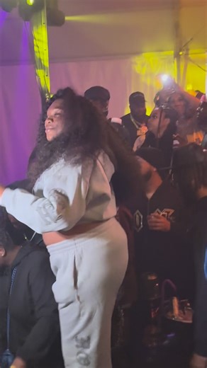 Sandy Cheekz on Instagram: "YK Niece throwing that WHAM in a circle yall 🤣🥰🥰🥰 #wham #fypシ゚viralシfypシ゚ #explore #memphistn #TheBubble"