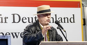 Hutbürger mit Geld – wer ist der dubiose AfD-Großspender?