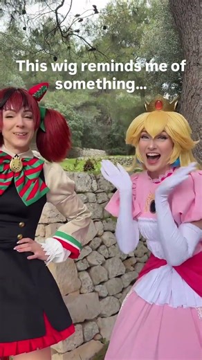 Princess Peach vs Uma Musume Cosplay 💖 #mariocosplay #supermariocosplay #umamusume #princesspeach