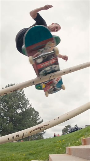 Yippy ky yay 🤠🛹🕺 🎥 @nathanrowland @coburnhuff | David Reyes