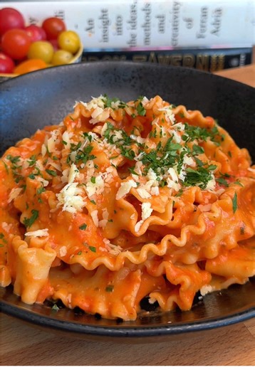 This is the ultimate one pan pasta hack | One Pan Pasta