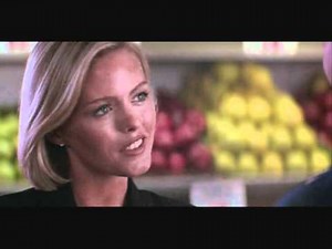 Lethal Weapon II - Riggs and Rika at the supermarket