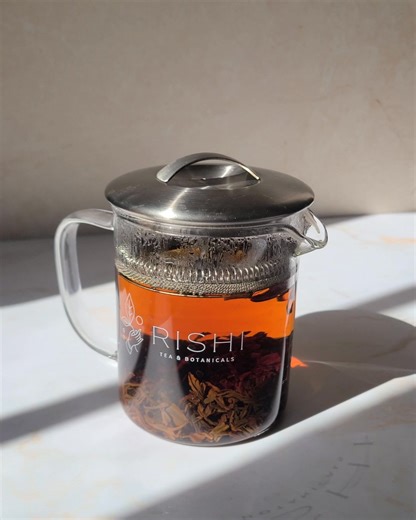 Slow down, savor and connect with the extraordinary. We believe in better tea—crafted with organic, direct trade ingredients and the world’s finest botanicals. Taste the difference in every sip. | Rishi Tea