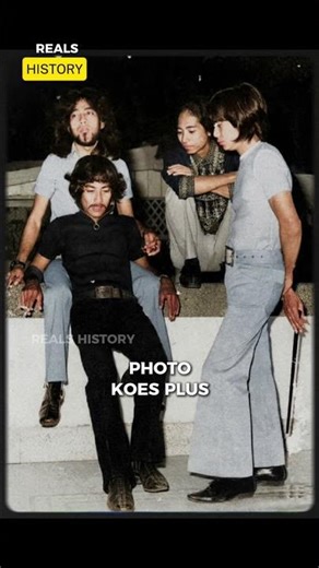 Senja di Balik Kejayaan: Kisah Koes Plus, Persimpangan Koes Bersaudara