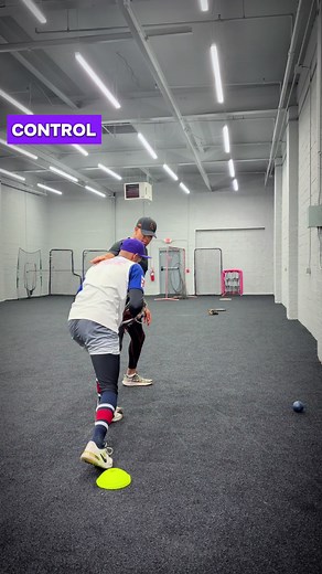 Técnicas avanzadas para pichar en softball con @CoachHamly