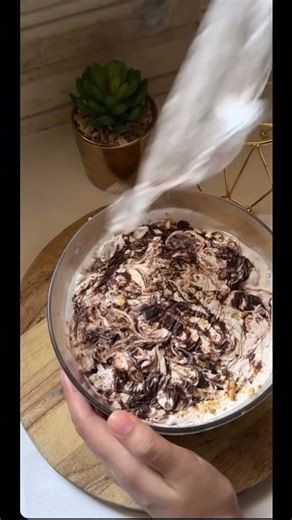 hot fudge ice cream recipe #youtubeshorts #food #recipe