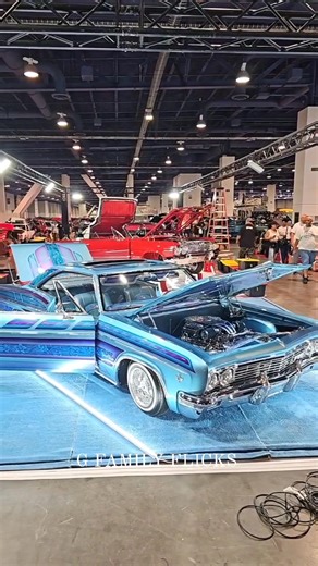 Set up time, Vegas 2025 #supershowweekend #lowrider #lowridershit #lasvegas #supershow | Val Max