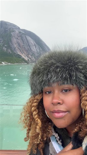 Alaska Cruise Style: Celebrity Edge Glacier Outfits