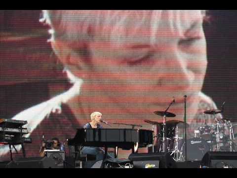 Annie Lennox Lost 2007
