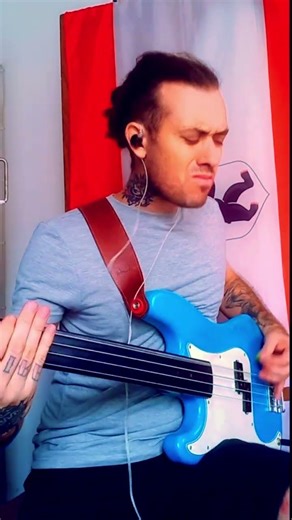 DEFTONES BASS PLAYING #shorts #deftones #bass