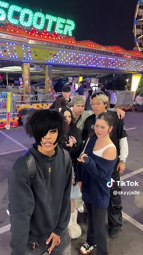 Navigating the Emo Phase: Style Tips and Trends