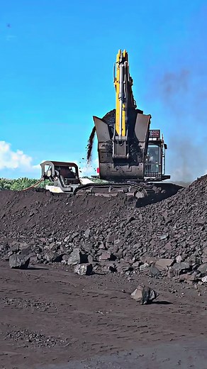 Kobelco SK200 Excavator Operator Tips and Basics