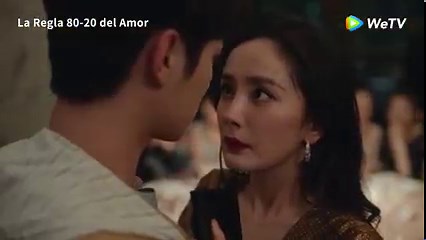 Cuando se conocieron por primera vez en un banquete magnífico, Qin Shi #YangMi tomó la iniciativa de besar a su "esposo" Yang Hua #XuKai😍💏 Link para ver los episodios completos de【La Regla 80-20 del Amor】 https://lihi2.cc/cIhoB Más dramas buenos están en WeTV https://lihi1.com/vxBNb #WeTV #WeTVSpanish #LaRegla8020delAmor #Cdrama | WeTV Spanish