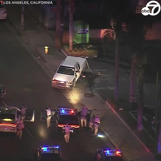 DRAMATIC: Police used the PIT maneuver to end a slow-speed chase involving an assault suspect in the San Fernando Valley Wednesday morning. https://abc7.la/3JHOMf3 | ABC7