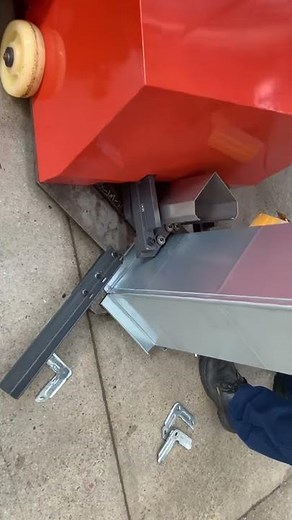 HVAC – Vertical Duct Seam Closing Machine - Steelmaster Model: VDSC-1600, 1000mm ~ 1550mm Range,