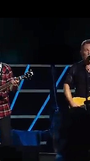 Pretty Woman - John Fogerty & Bruce Springsteen #reelschallenge #highlight #music | Ed Junio