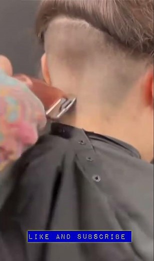 Girl gets her Nape Shaved with Clippers in Barbershop #hairstyle #napeshave #longhair