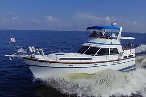 1986 President 43 Double Cabin