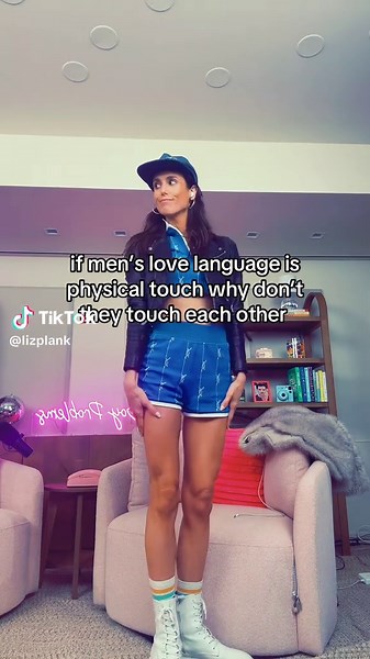 liz (@lizplank)’s video of Love Language Touch