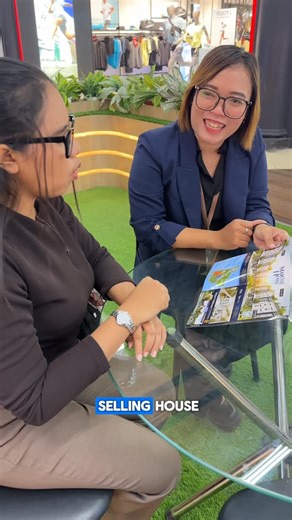 Official Account of Podomoro Park Bandung on Instagram: "Popark people, kita temenin libur akhir tahun kamu di Paris Van Java Mall ✨ Buat kamu yang lagi liburan dan cari rumah ataupun investasi menarik di Bandung, yuk buruan ke Paris Van Java Mall dan konsultasikan rumah impianmu di Podomoro Park karena special akhir tahun program Year End Sale : Diskon hingga 30%!🔥 Catat tanggalnya! 🗓️ 28 Desember 2025 - 4 Januari 2026 📍 Resort Level, Via Las Rambias Paris Van Java Mall Wujudkan rumah impian