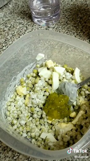 Easy Sweet Pea Salad Recipe