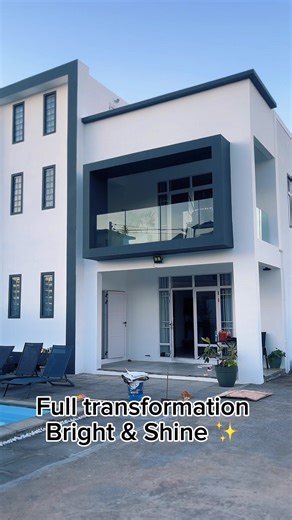 If walls could talk, they’d say ‘thank you’ 💯 Full house transformation complete, from dull to dazzling! ✨ **COMPLETION** #BeforeAndAfter #RBuilders #mauritius🇲🇺 #painting #housepainting #WorkInProgress #contruction