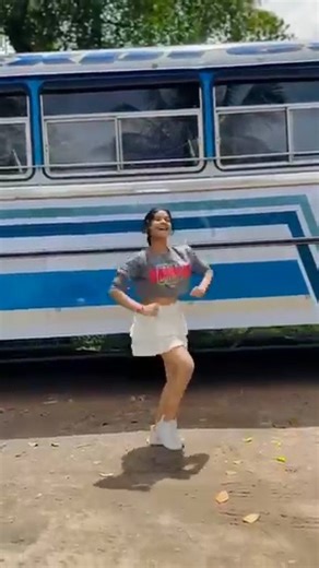 yan yan pandarin lassana laight light dama bas bus eka awa kasthuri mama trip eka pandarin | Sindu Song