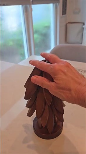Why This Wood Trivet Tree Is the Perfect Holiday Gift