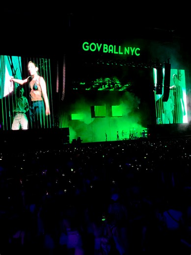 Lorde Performs “Green Light” Live at Gov Ball 2026 NYC