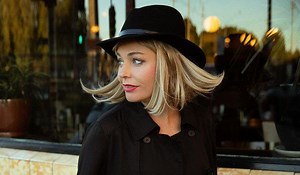 Abi Tucker (Singer Songwriter) ~ Bio Wiki | Photos | Videos