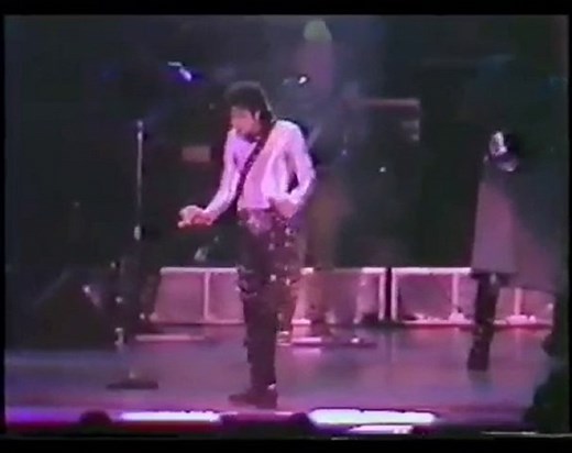 Michael Jackson best Robot Dance Ever .  Rare