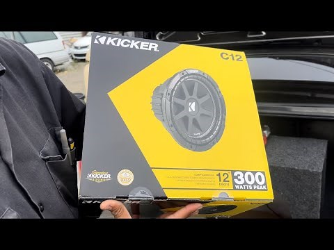 12 Inch Kicker Comp C12 Review And Unboxing !!!🔊