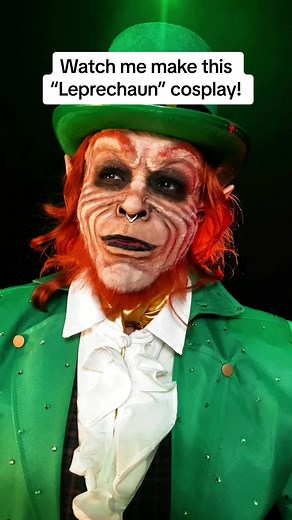 Camp or horror? “The Leprechaun” is clearly both! Surprise cameo appearance by my bromance Ivory Onyx! #dragking #leprechaun #cosplay #horror #dragula #dragshow