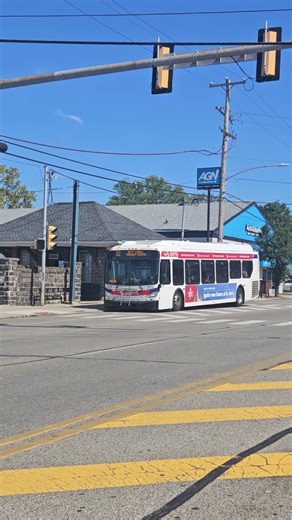 #septa #bus #delco Route 102 shuttle bus this afternoon.