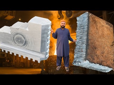 A Lathe chuck inside new jaw making complete process ship metal plate on old lathe machine