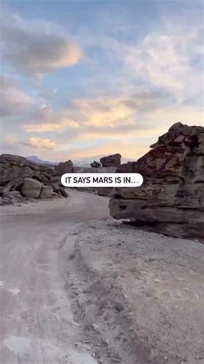 🪐Welcome to MARS! 🌈Utah’s colorful bentonite hills are seriously otherworldly