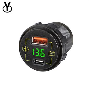 [Hot Item] Pd Type C and Fast USB a Output with Voltage Display and Switch USB Car Charger