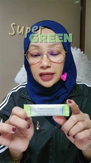 Halal & Vegan Moom Health Super Greens for Digestion