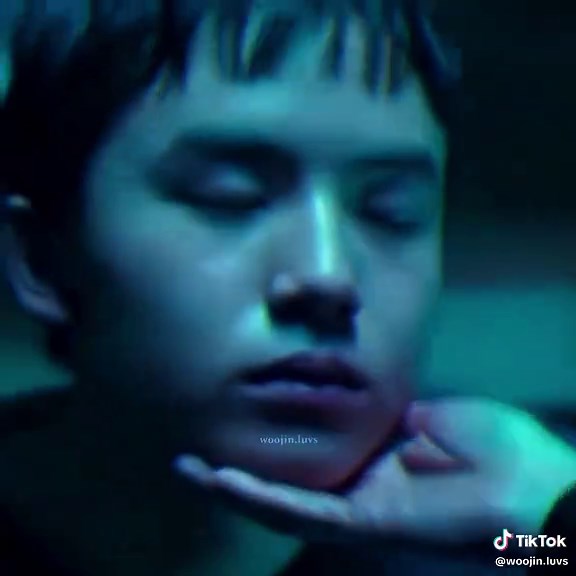 Moon Woojin's Captivating Acting Performance