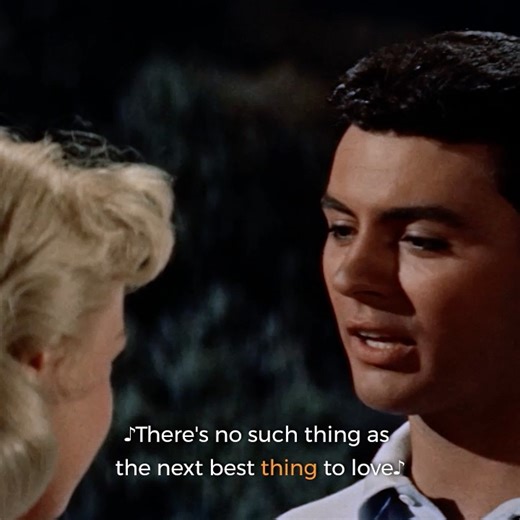 James Darren wasn't initially chosen to play Moondoggie in GIDGET ('59) since the part needed him to sing, and he wasn't well-known in Hollywood for his singing abilities. However, he was given the job by Columbia Pictures when they had him make a single that went on to chart. The actor went on to be a teen heartthrob, appearing in multiple GIDGET movies. Watch GIDGET ('59) this Friday at 7p ET during Family Movie Night and Beach Week on FMC! 🏄‍♀️🏄 | FMC
