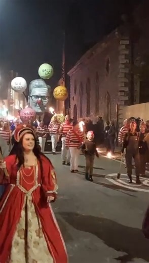 Well it was certainly another eventful year at Lewes Bonfire! 🎇 | More Radio