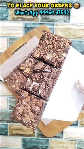 9pcs Assorted Brownies Box 😍🍫 Grab the Offer Now!