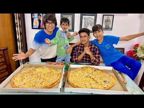 Large Pizza Eating Challenge with Brothers 😍