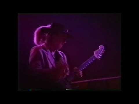 Stevie Ray Vaughan - Cold Shot - Live at Blues Peer (B) 16 july 1988.