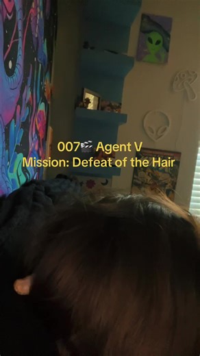 They call me 007 but you can call me Vizzy BOND 🕵️‍♂️. #snakes #ballpython #007 #jamesbond #reptile