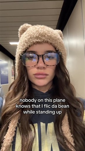 Ari Kytsya on Instagram: "Am I the only one"