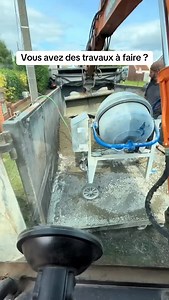 7K views · 141 reactions |  Mini-pelle idéale pour vos travaux de terrassement, aménagement extérieur ou chantiers professionnels. Robuste, fiable et très maniable, elle convient aussi bien aux particuliers qu’aux pros. | CMEC BAT | Facebook