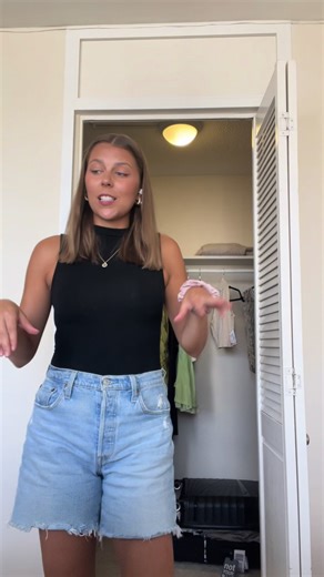 For et år siden i dag søkte jeg på en jobb i Waikiki på gøy! Lite visste jeg at det skulle pushe meg til å flytte til andre siden av verden